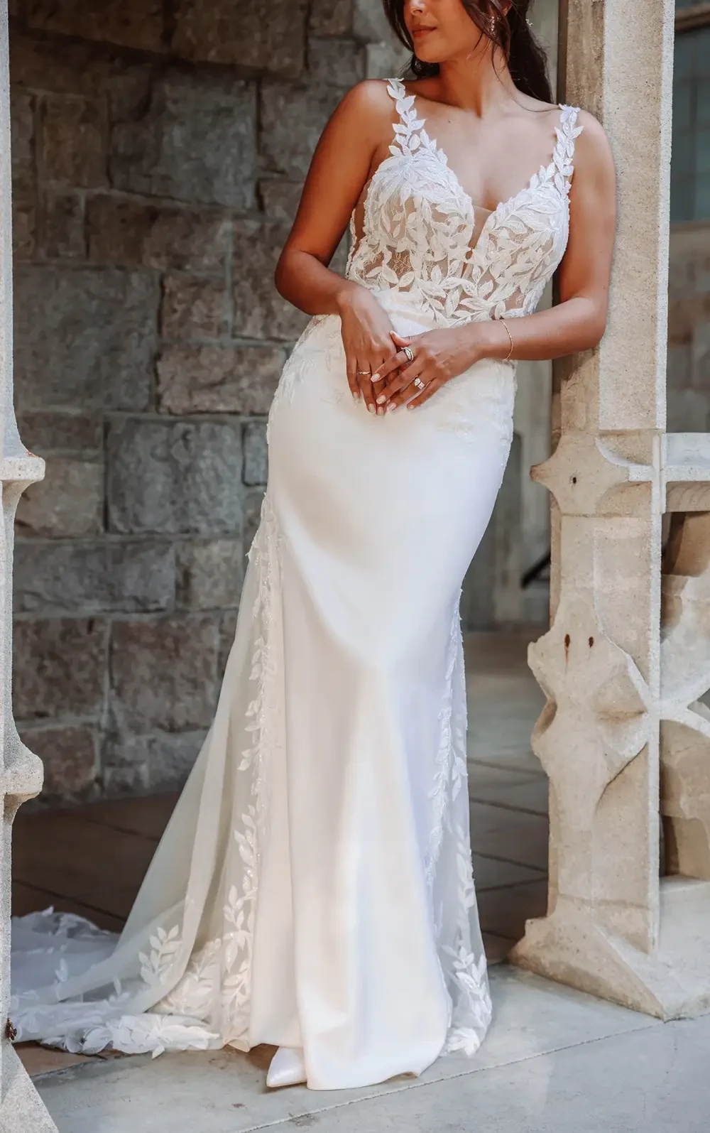 Essense of Australia Style D4037 Glamorous Crepe Column - Sheath wedding dress with crepe and leafy lace accents