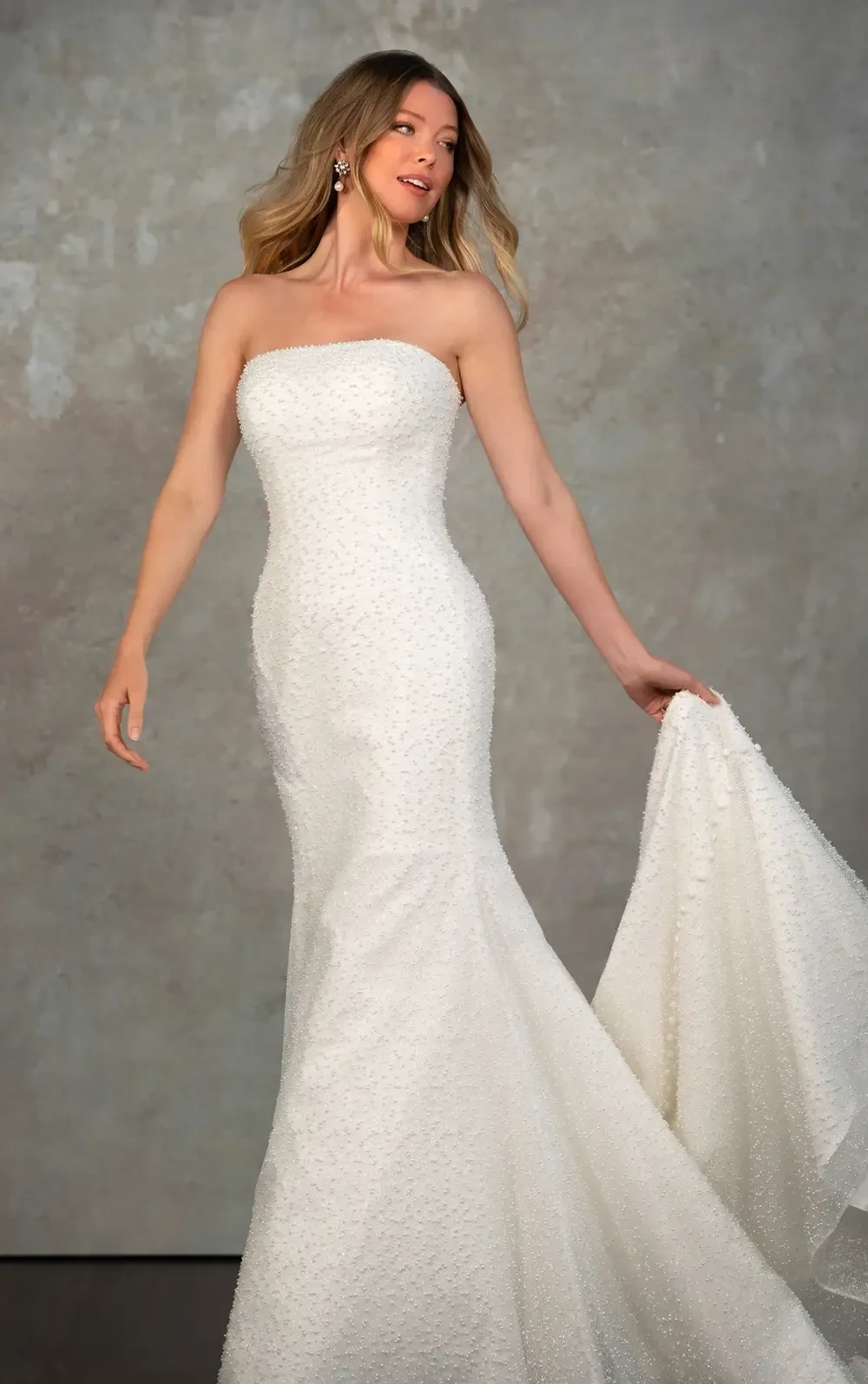Essense of Australia Style D4182 Romantic Strapless Pearl - Fit-and-flare wedding dress with pearl adornments and trumpet skirt