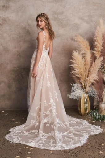Lillian West #66222 #1 Sand/Ivory/Nude thumbnail
