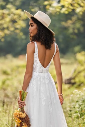Lillian West #66245 #1 Ivory/Ivory/Nude thumbnail