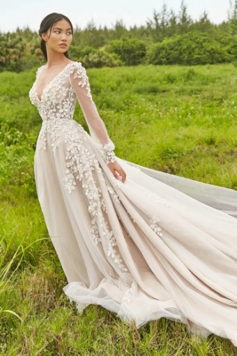 Martin Thornburg #221203 #1 Ivory/Champagne thumbnail