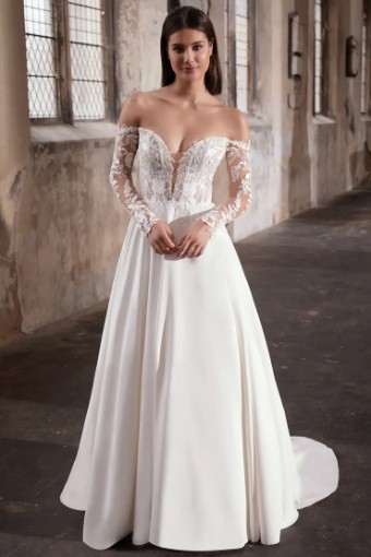 Adore by Justin Alexander #11286 Bella #0 default Ivy/Ivy/Latte thumbnail