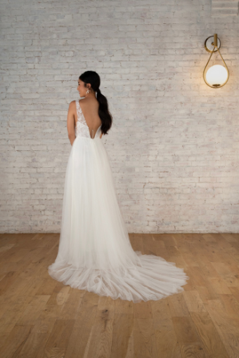 Stella York #7834 #2 default (IV-PL) Ivory Gown w Porcelain Tulle Illusion thumbnail