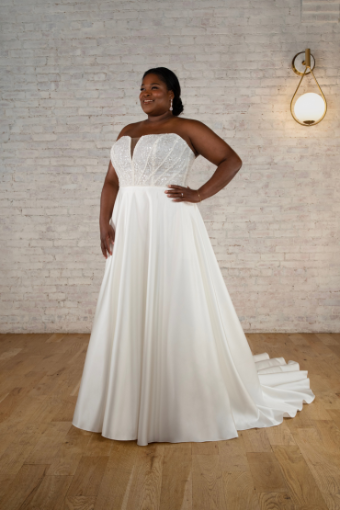 Stella York #7788 #6 (IV-PL) Ivory Gown w Porcelain Tulle Plunge thumbnail