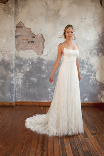 All Who Wander #Story #1 (IV-PL) Ivory Gown w Porcelain Tulle Side Plunge thumbnail