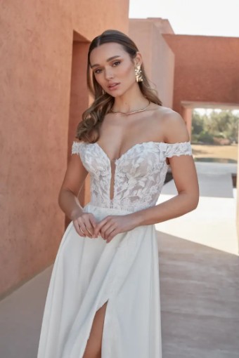 Adore by Justin Alexander #11317 #2 default Ivory/Ivory/Latte thumbnail