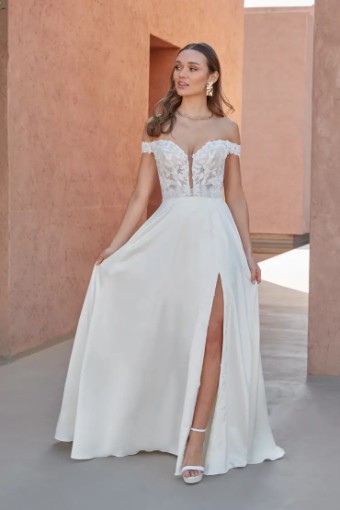 Adore by Justin Alexander #11317 #0 default Ivory/Ivory/Latte thumbnail