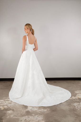 Essense of Australia #D3965 #2 (IVR) Ivory thumbnail