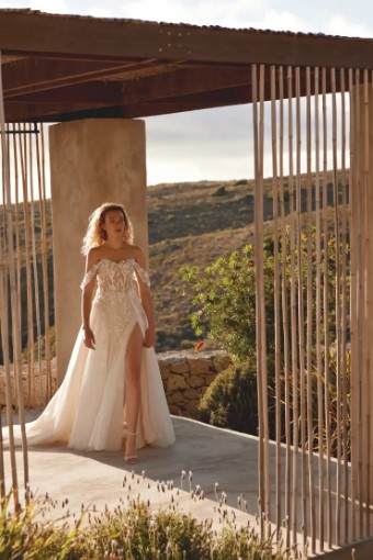 Lillian West #66370 #4 Sand/Ivory/Latte thumbnail
