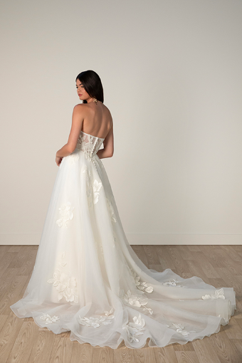 Stella York #7975 #5 (IV-IV) Ivory Lace Tulle & Royal Organza over Ivory Gown thumbnail