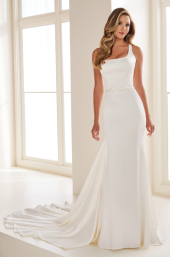 Enchanting by Mon Cheri #E605 #3 Cream thumbnail