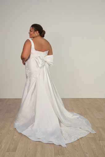 Stella York #8047 #7 default (IVR) Ivory thumbnail