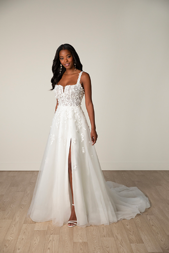 Stella York #7965 #2 (IVBC-PL) IVORY LACE & TULLE OVER BISCOTTI GWN W PORCELAIN TULLE PLUNGE thumbnail