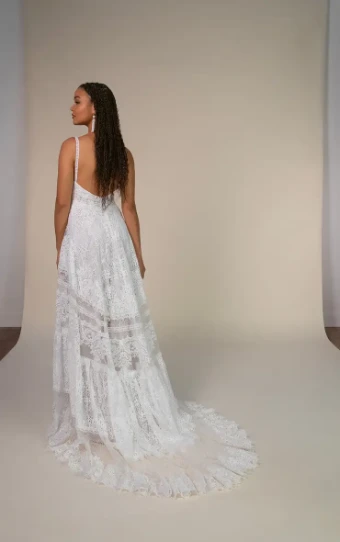 All Who Wander #Quinn #2 default Ivory/Rum/Porcelain thumbnail