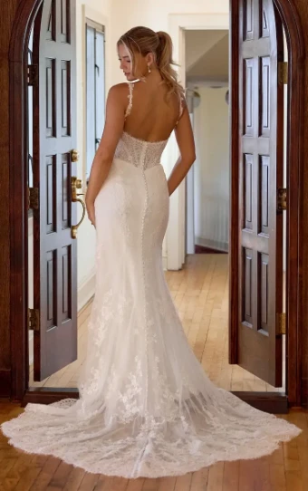 Essense of Australia #D4437 #4 Ivory/Rum thumbnail