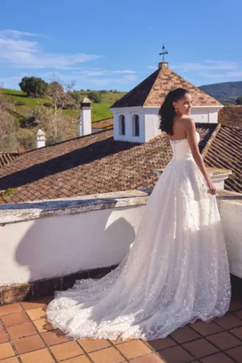 Lillian West #66413 #8 Ivory thumbnail