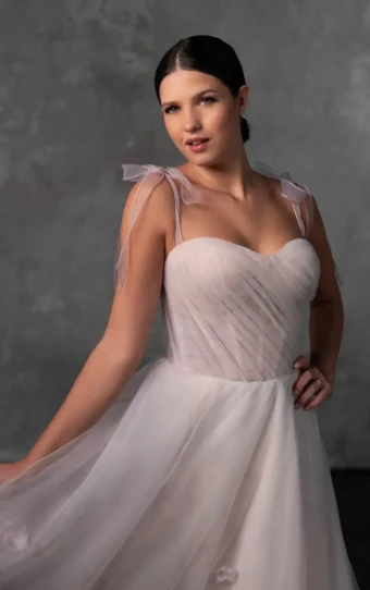 Essense of Australia #D4320 #1 Ivory thumbnail